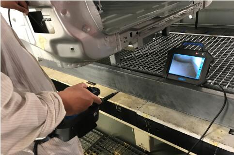 工業(yè)內(nèi)窺鏡的檢測(cè)現(xiàn)場(chǎng)